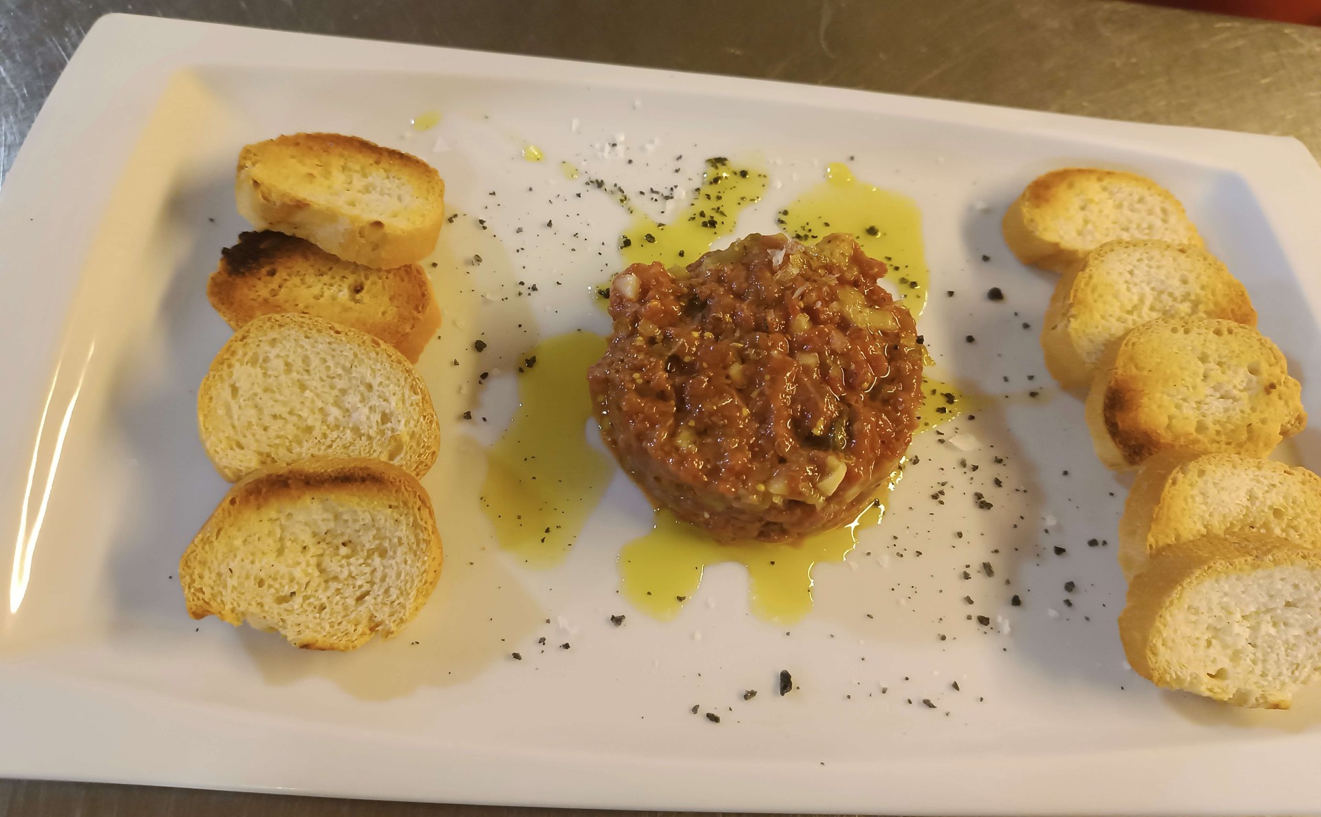 Platos Moments Restaurant 00006